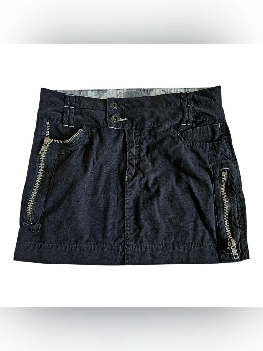 Y2K Urban Life Zipper Tactile Grungey/Mall Girl Skirt
